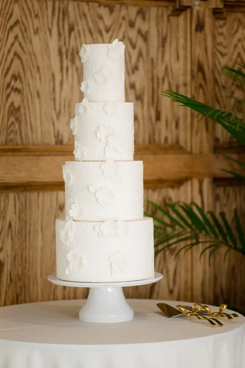 Wedding cake at Northridge Valley Event Center, Utah, Sweet E's Bakery