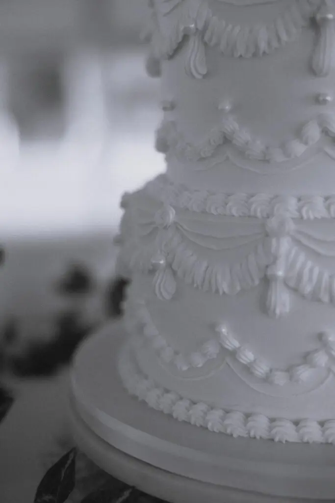 three tier lambeth vintage piping wedding cake, Sweet E's Bakery, Utah