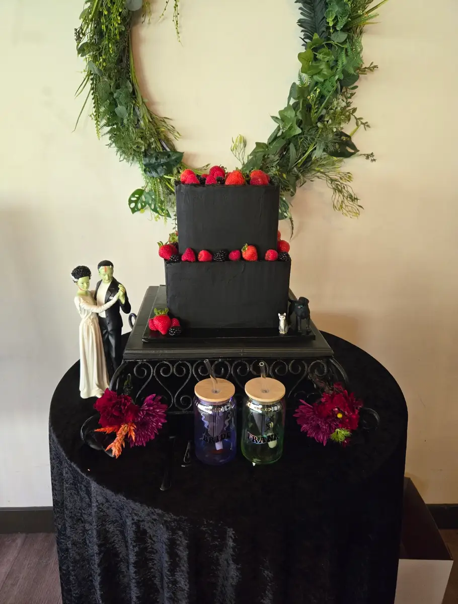 Elegant custom cake styled on site at a Utah venue