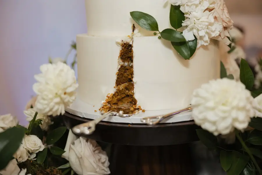 Elegant custom cake styled on site at a Utah venue