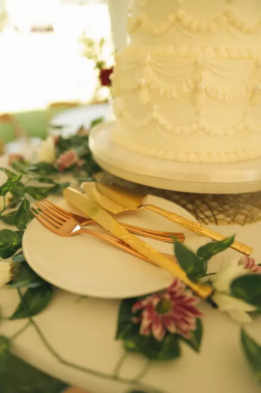 Buttercream wedding cake with florals by Sweet E's
